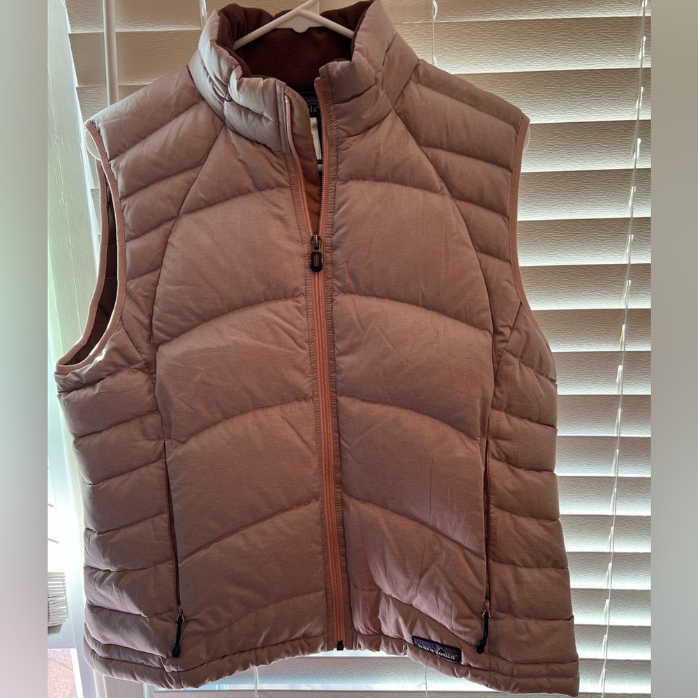 Patagonia light pink Puffer Vest